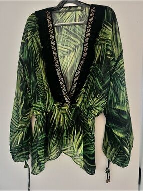 Palm-Print Green V-Neck Tunic with Eyelet Trim